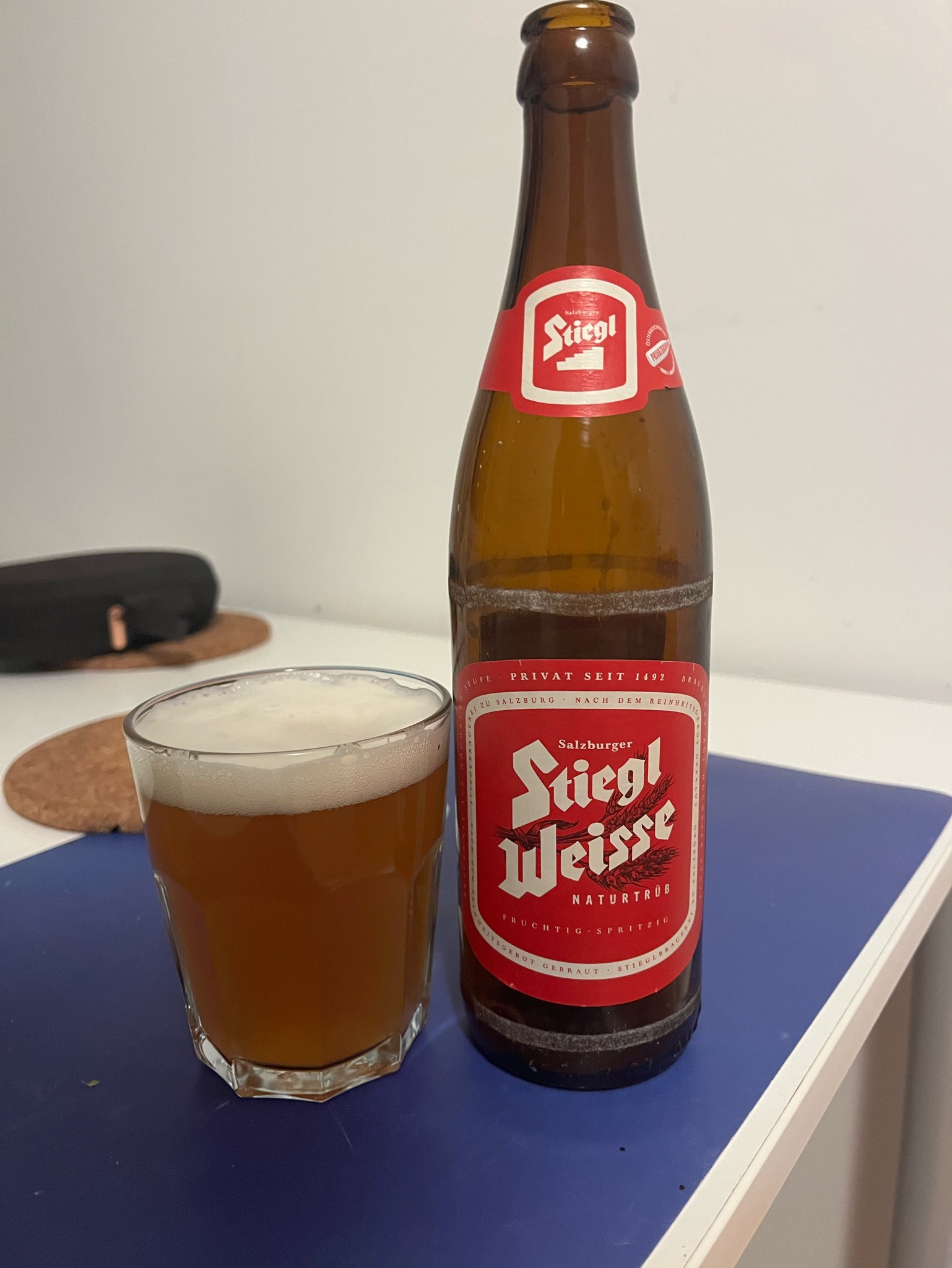 Stiegl Weisse Naturtrüb, Austria