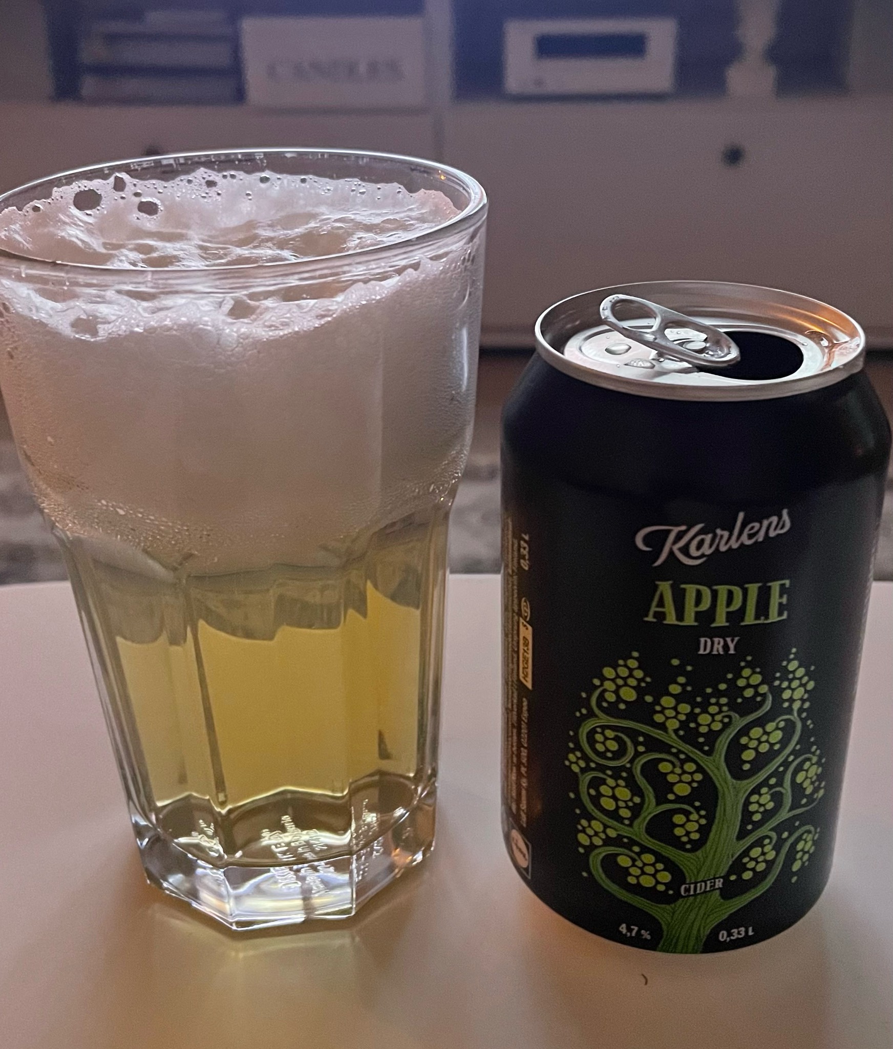 Karlens Dry Apple, Finland