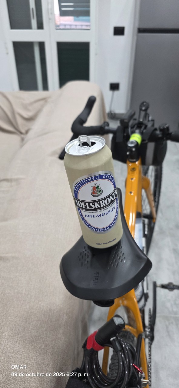 Adelskronen Hefe-Weißbier Naturtrub, Oettinger Brauerei