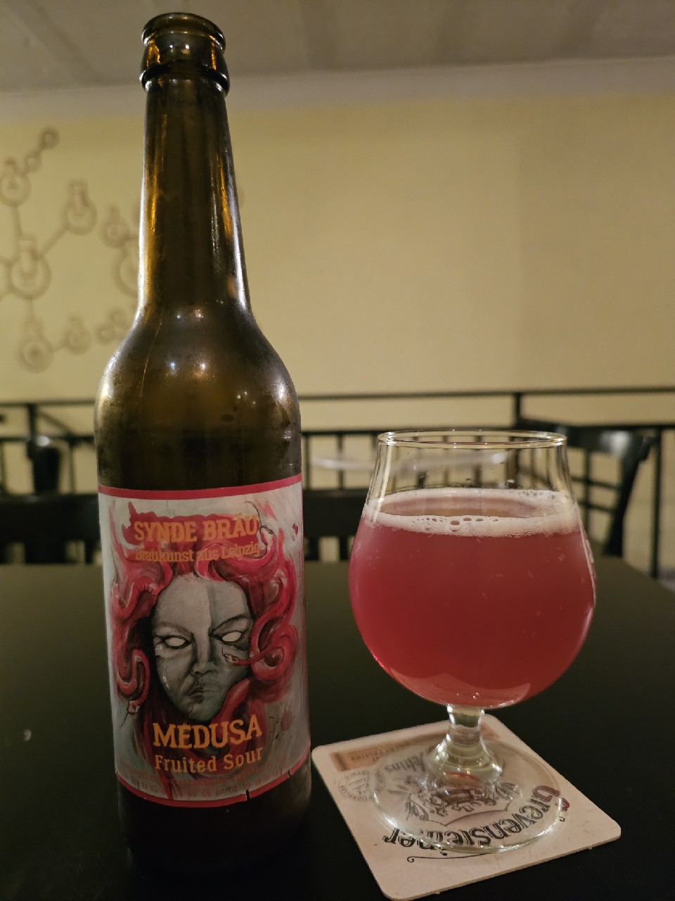 Medusa Fruit Sour Mango, Synde Bräu