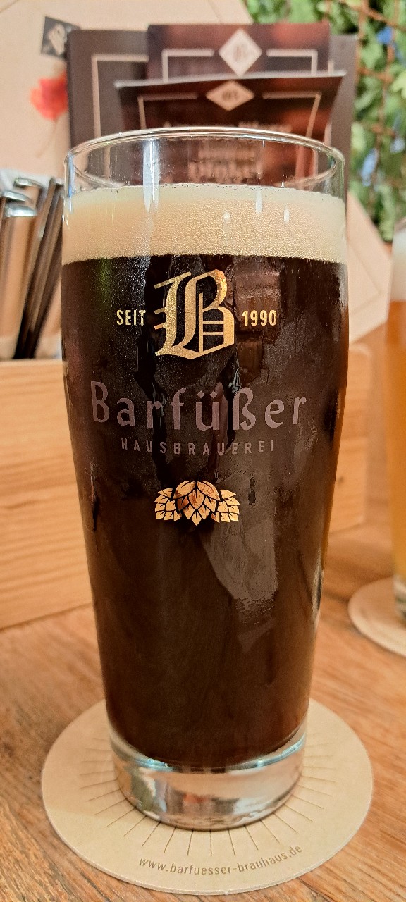 Barfüsser Schwarze, Barfüßer Brauhaus