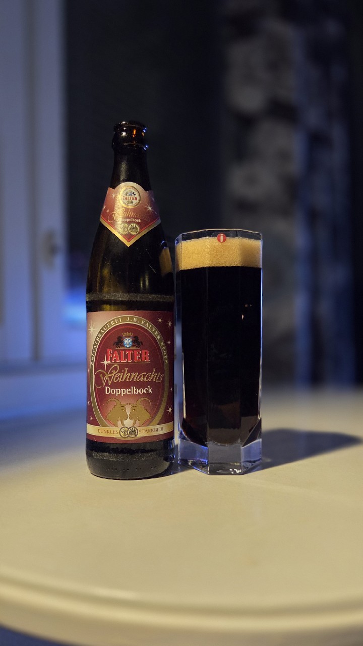 Falter Weihnachts Doppelbock, Privatbrauerei J.B. Falter Regen KG
