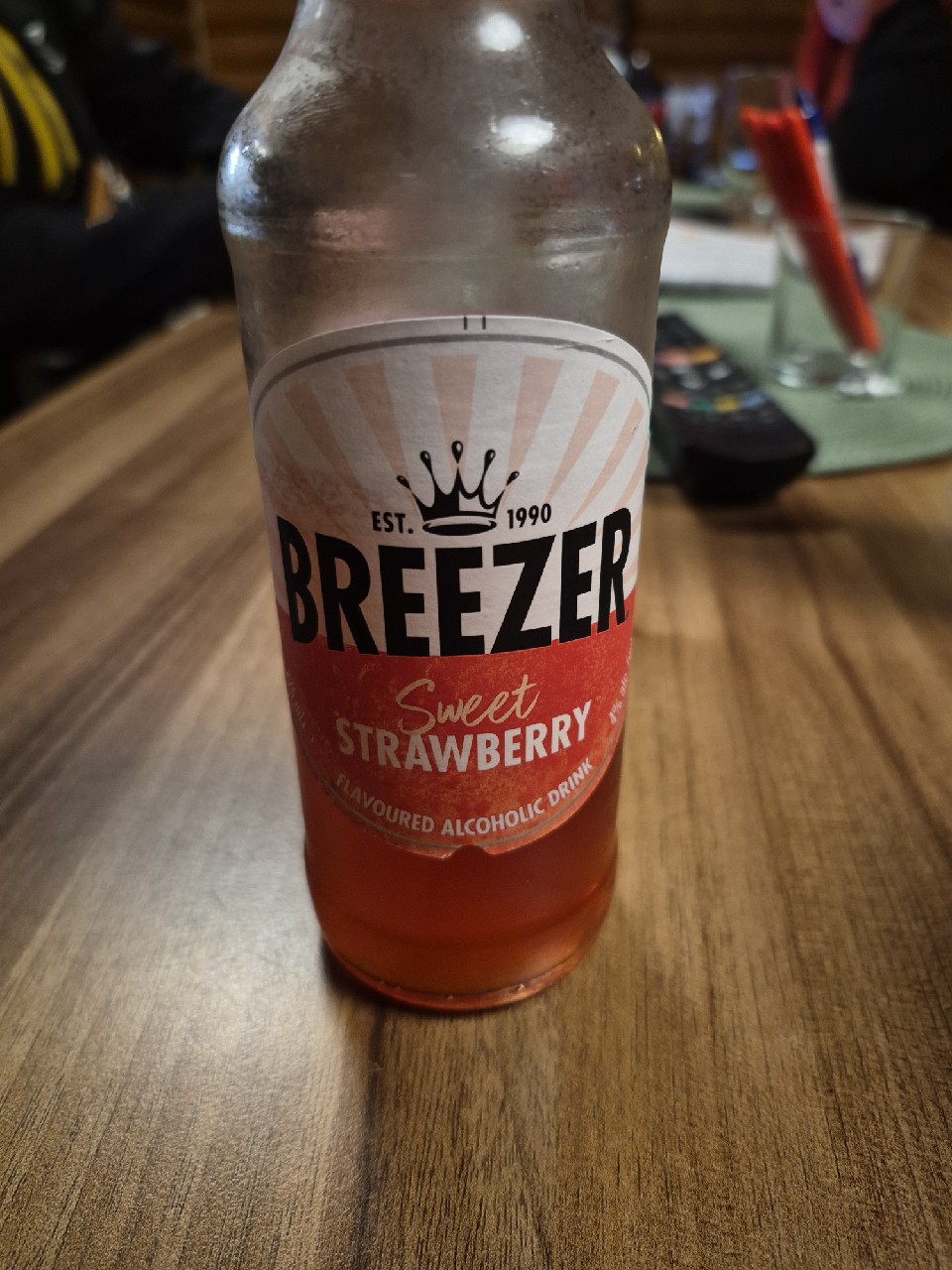 Breezer Strawberry, Bermuda