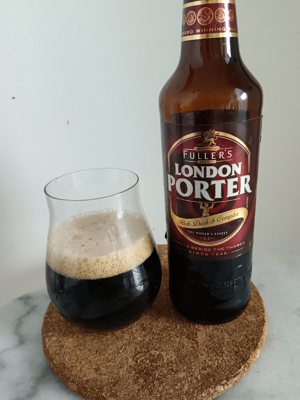 London Porter, Fuller's Griffin Brewery (Asahi Breweries)