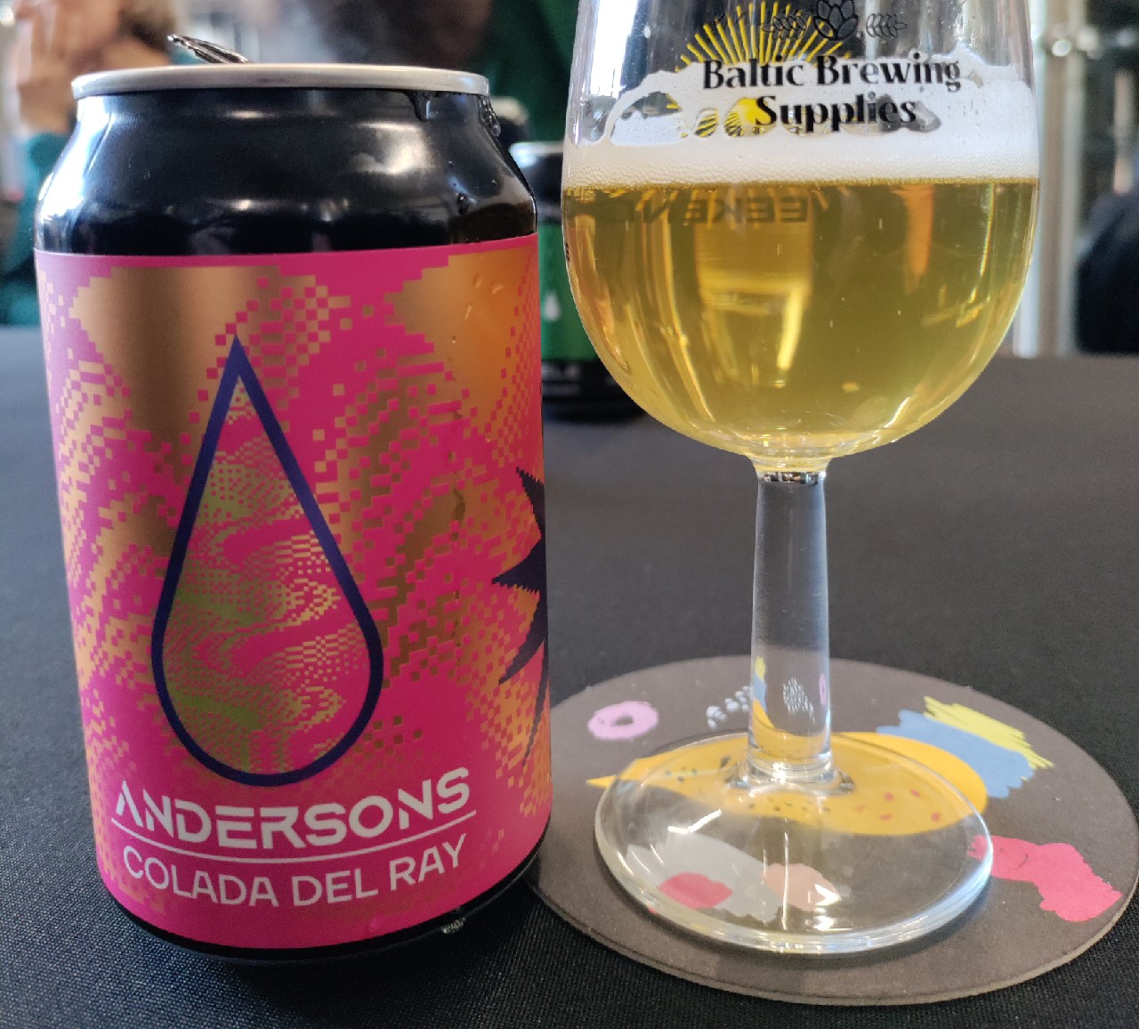 Colada Del Ray, Estonia