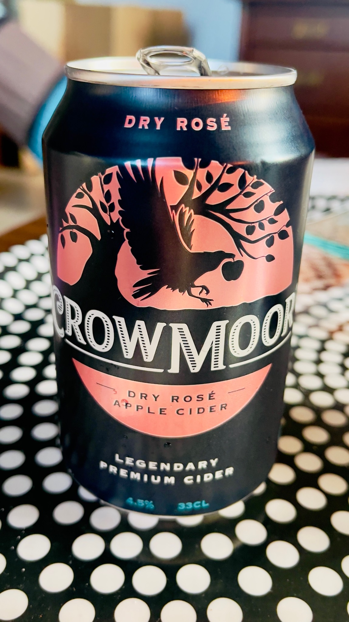 Crowmoor Dry Rosé, Finland