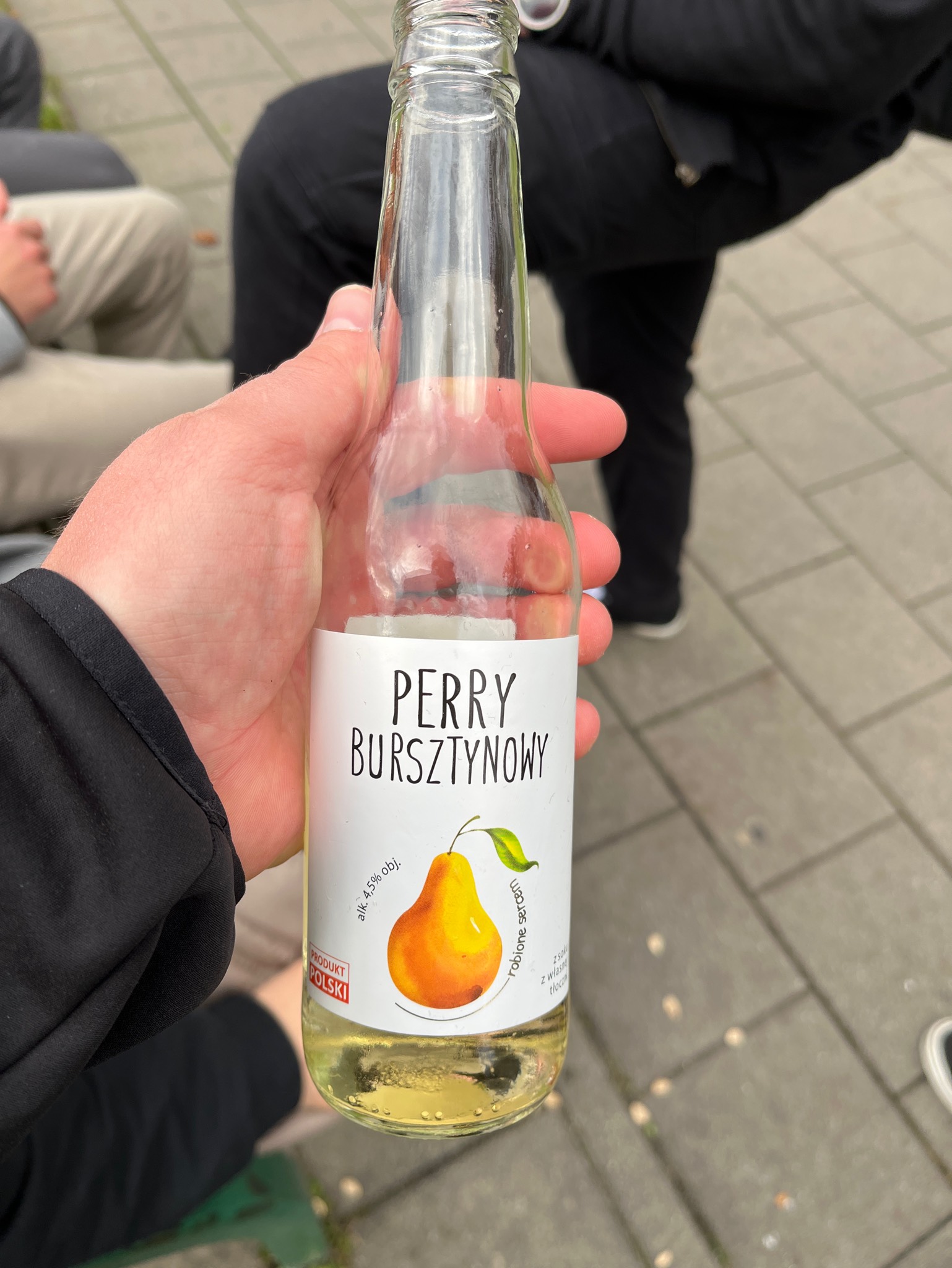 CYDR BURSZTYNOWY PERRY, Vin-Kon / Potega Tradjyci