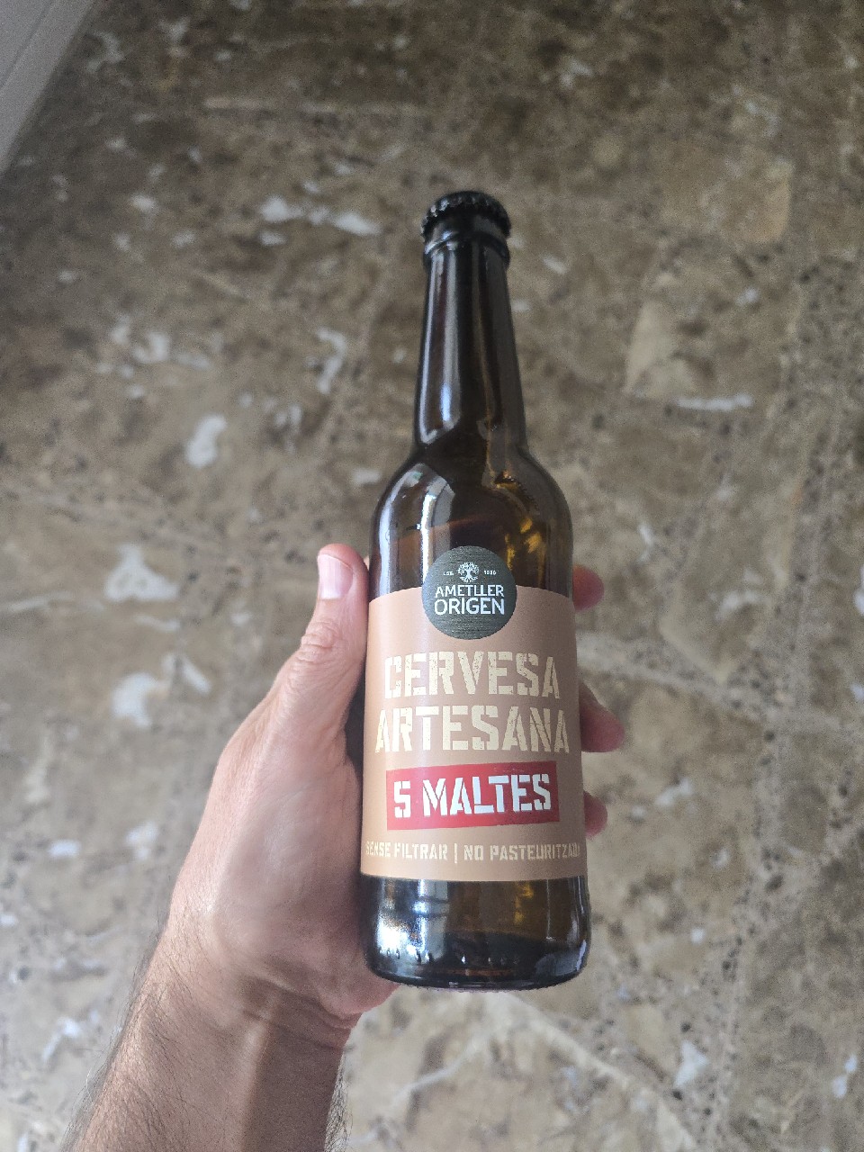 Cervesa artesana Fresca 5 maltes, Spain
