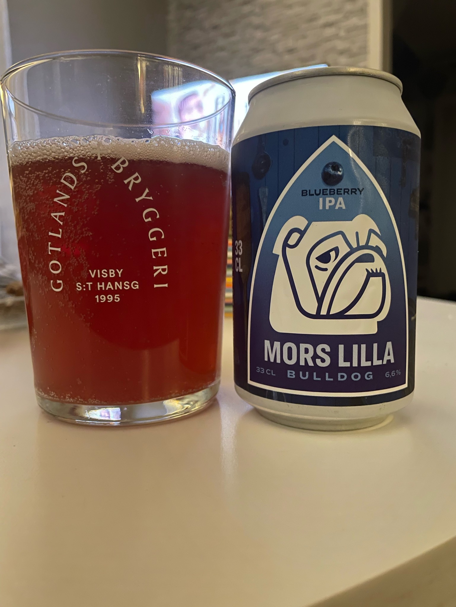Mors Lilla Bulldog Blueberry IPA, Sweden