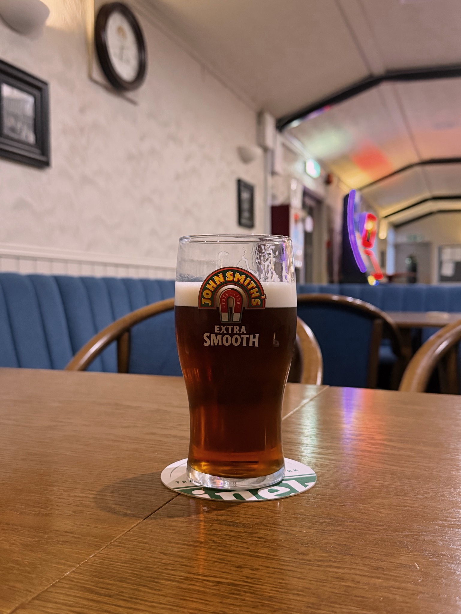 John Smith's Extra Smooth, England