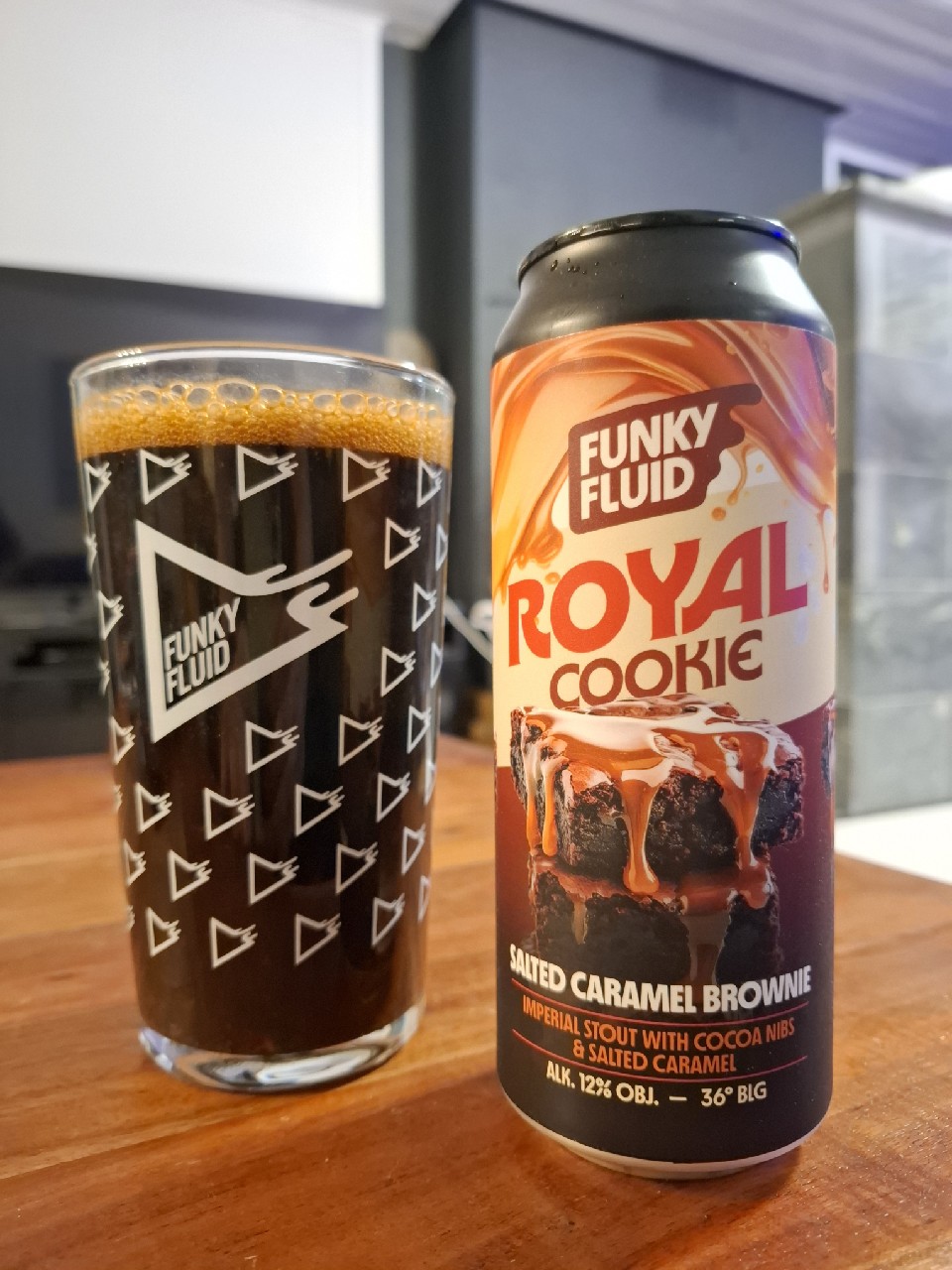 Royal Cookie: Salted Caramel Brownie, Poland