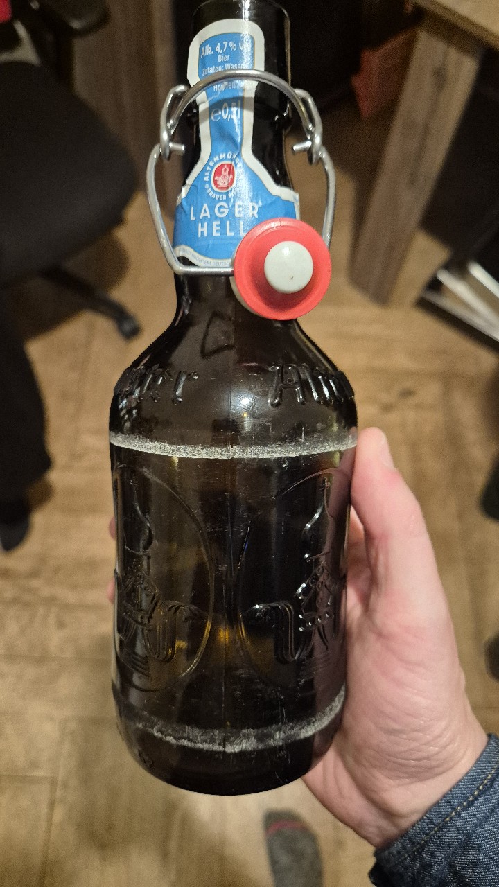 Lager Hell, Altmünster -Brauerei