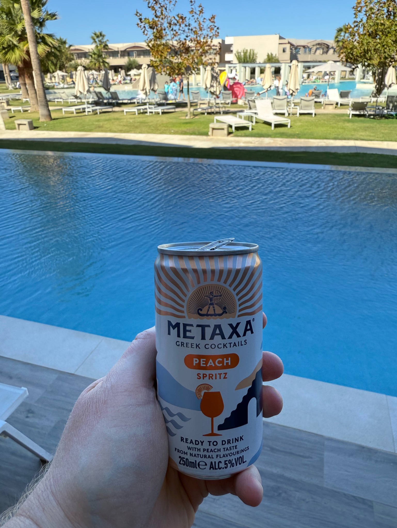 metaxa peach spritz, Greece