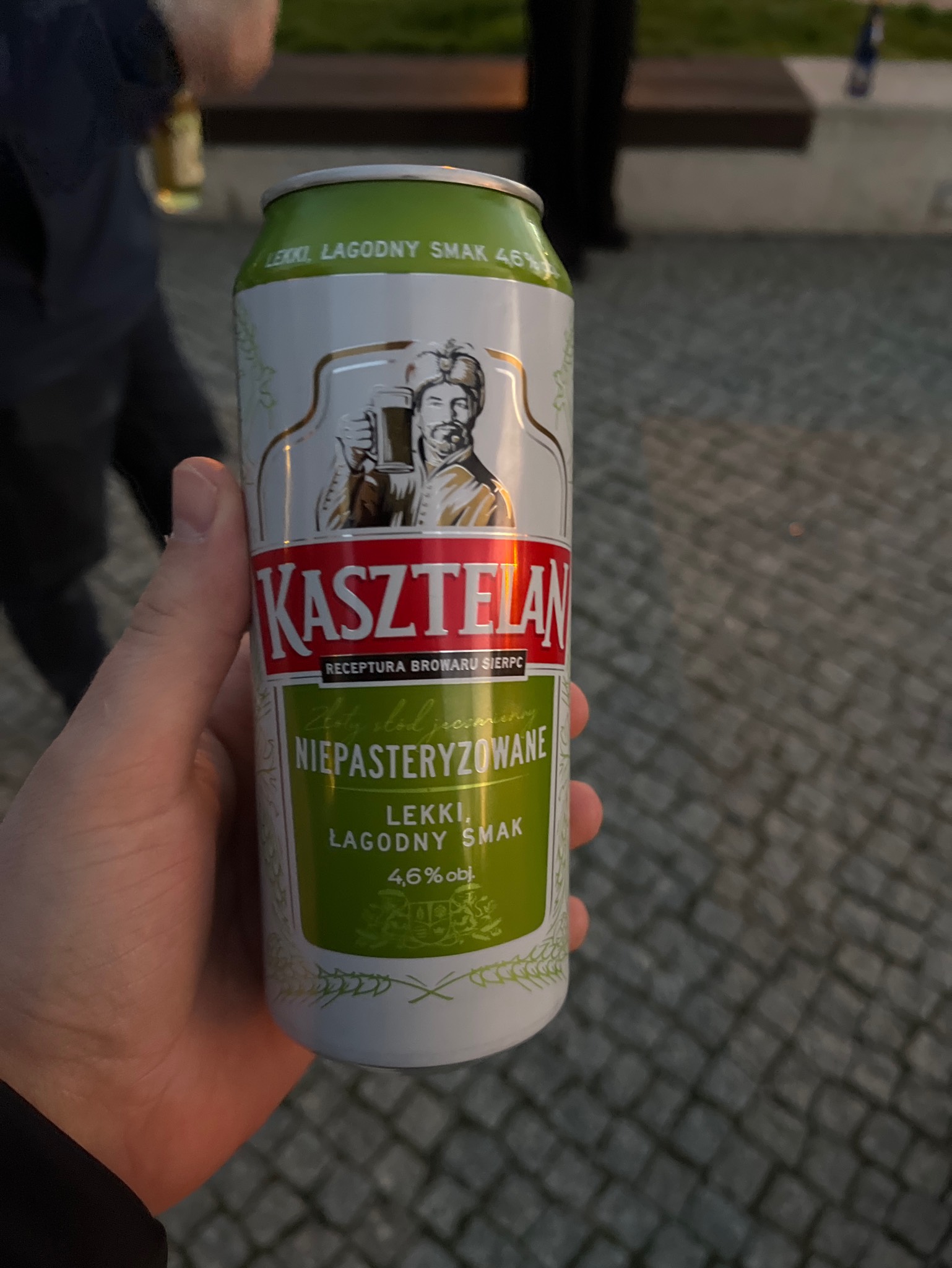 Kasztelan Niepasteryzowane, Poland