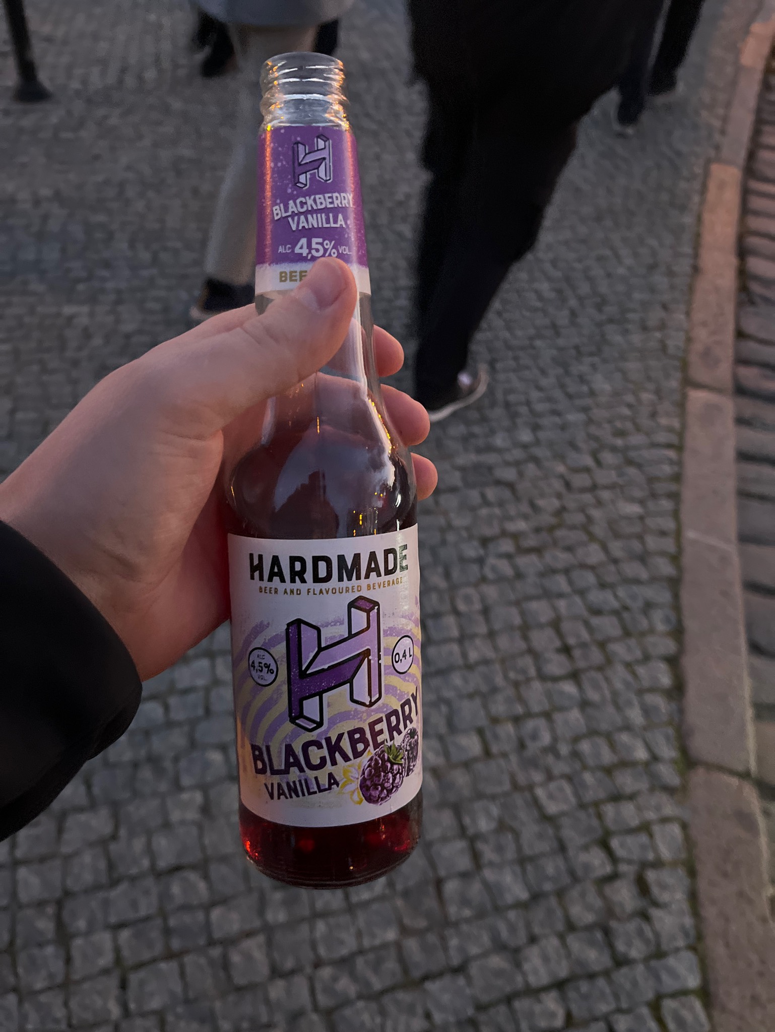 Hardmade BlackBerry Vanilla, Poland