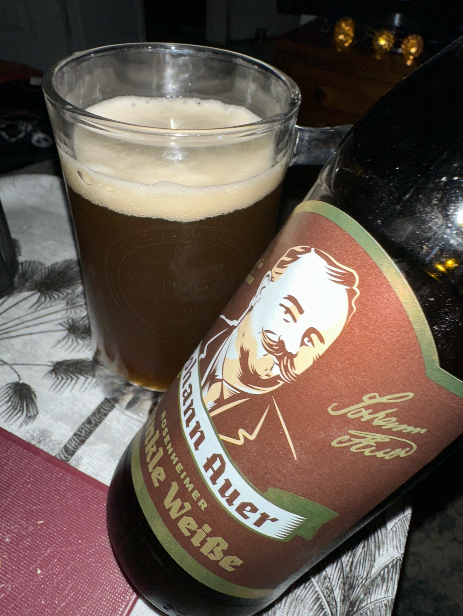 Johann Auer Rosenheimer Dunkle Weiße, Germany