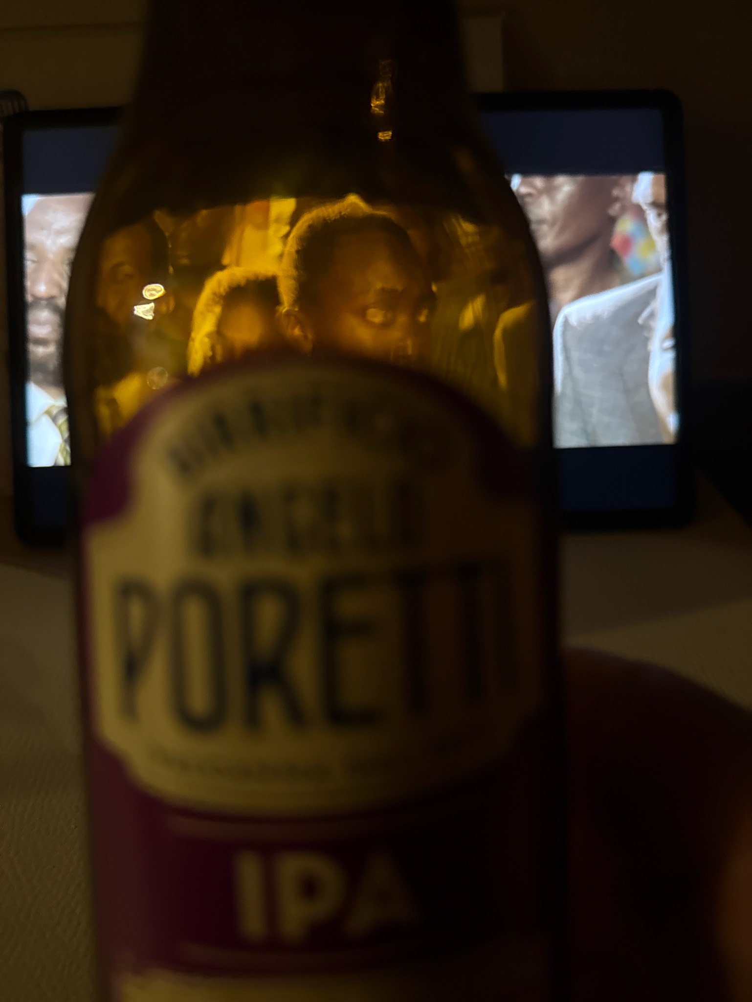 9 Luppoli American IPA, Italy