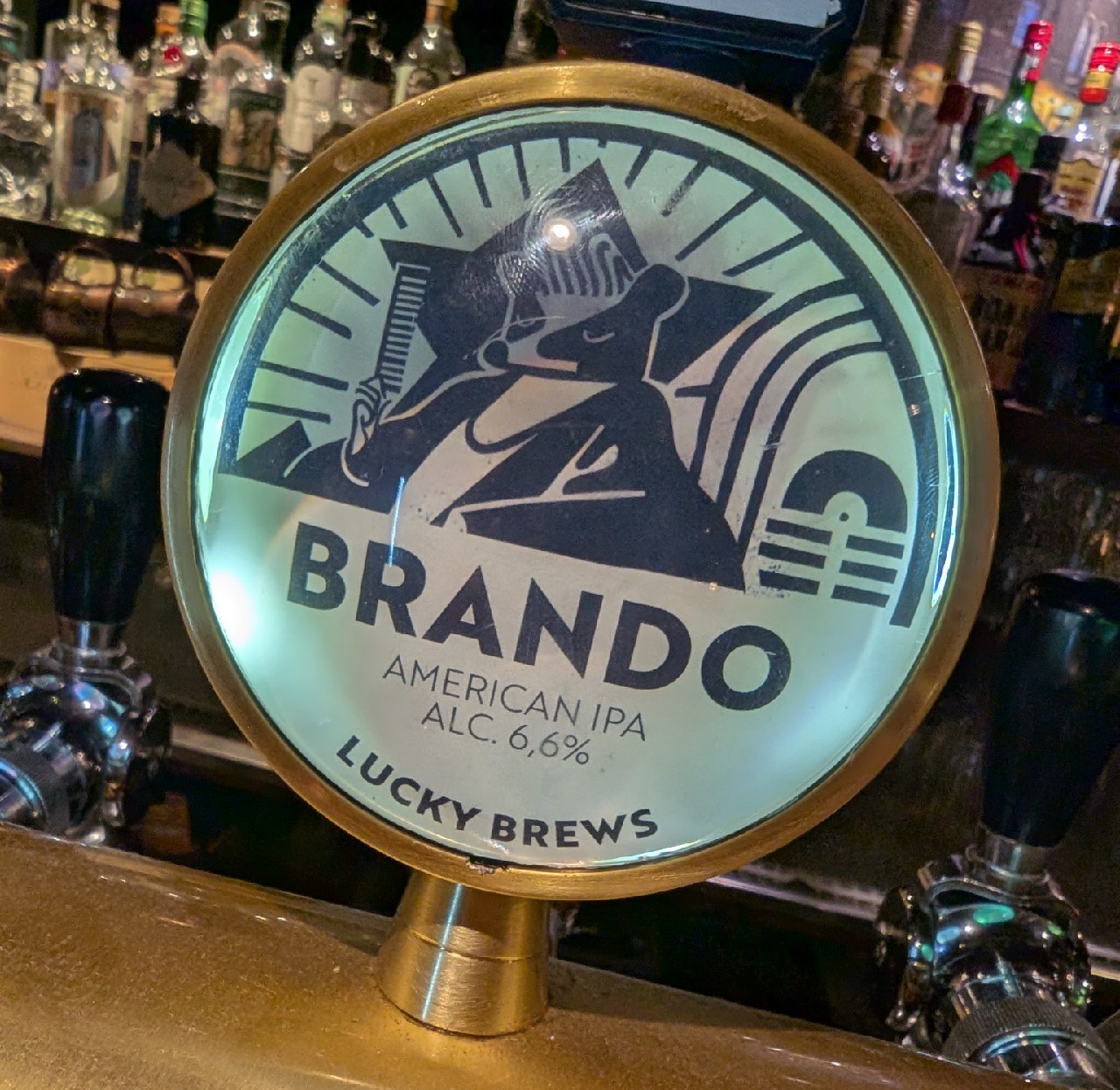 Brando, Lucky Brews