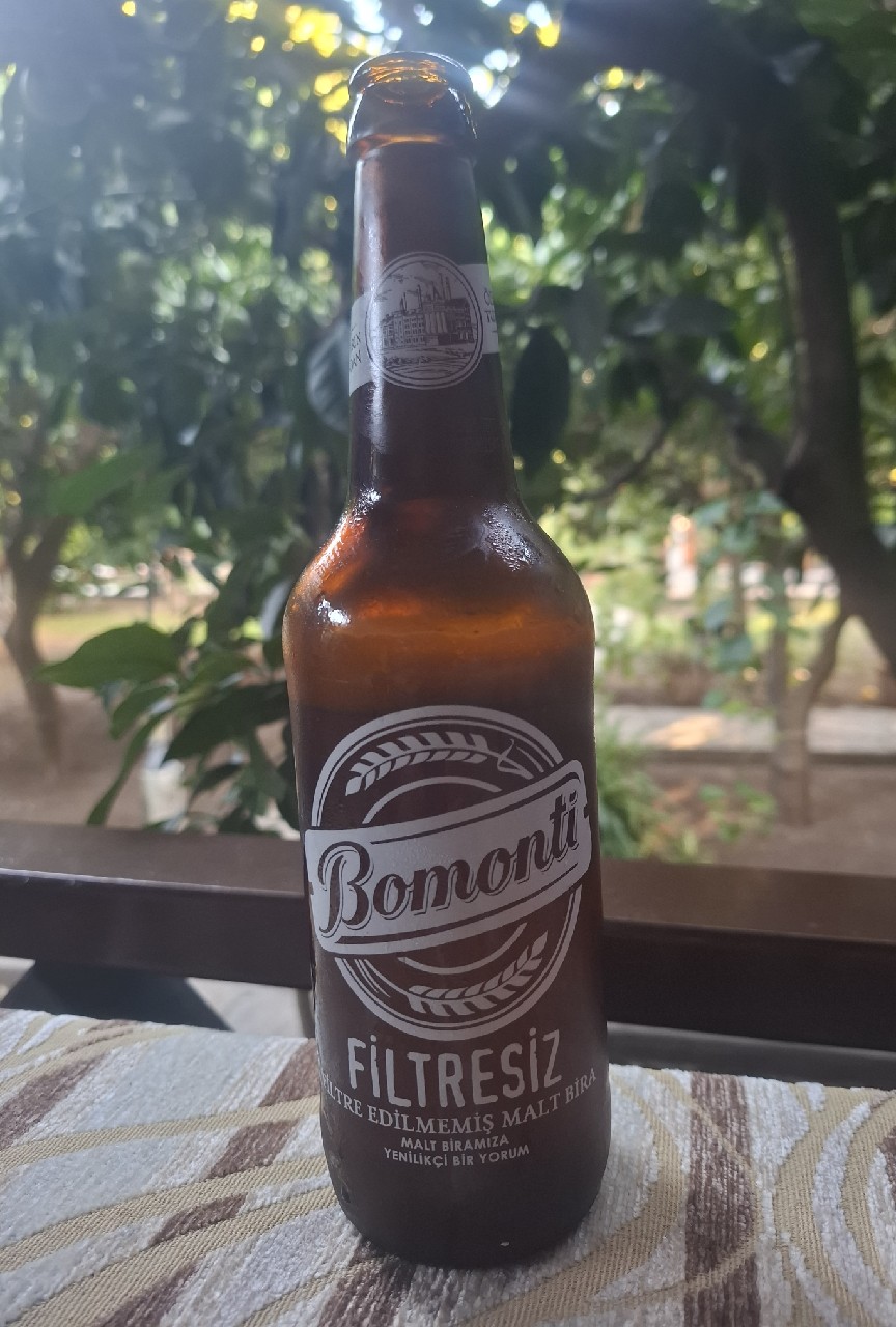 Bomonti Filtresiz 100% Malt, Turkey