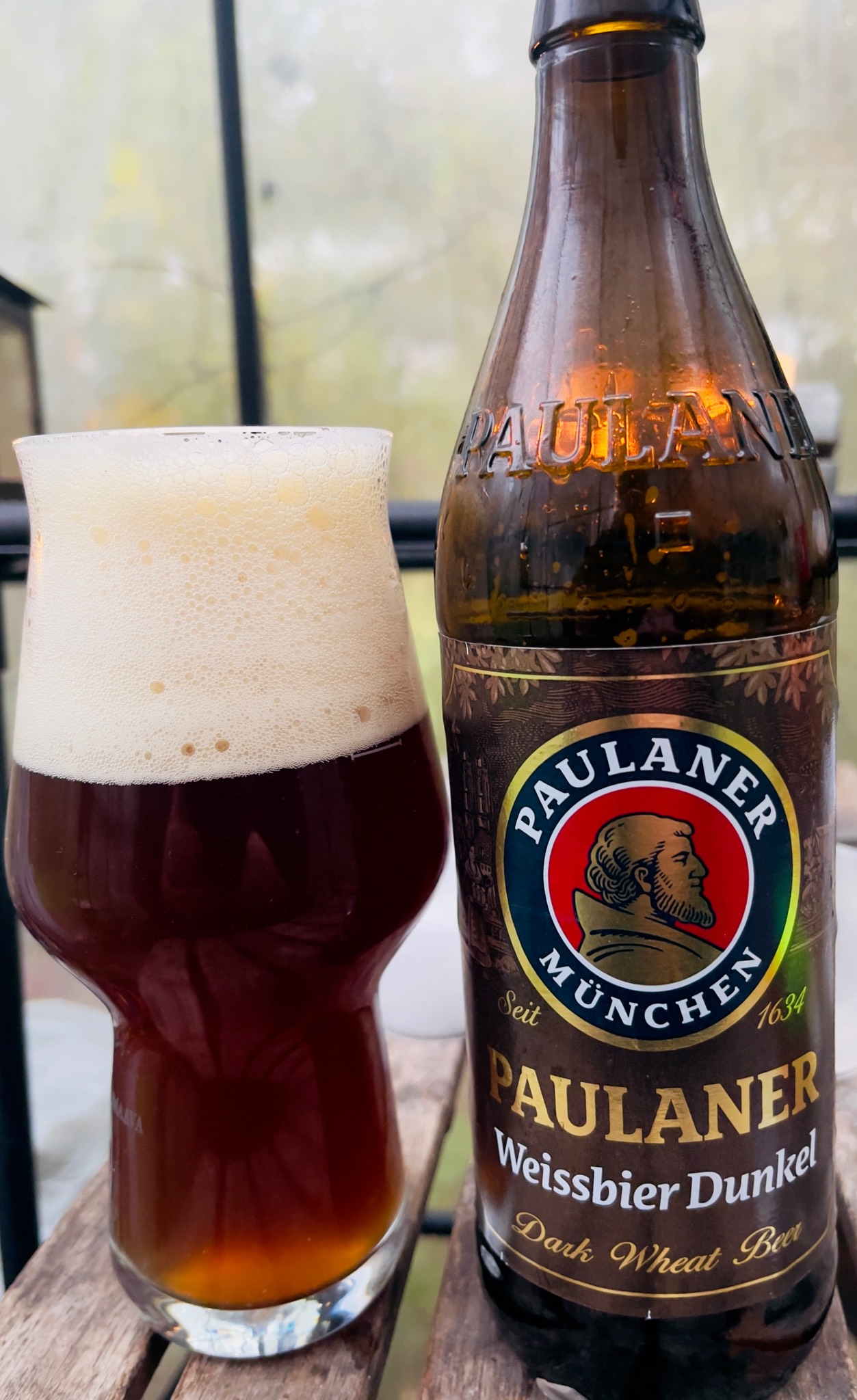 Paulaner Hefe-Weißbier Dunkel, Paulaner Brauerei