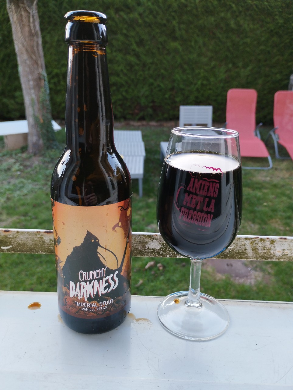 Crunchy Darkness, France