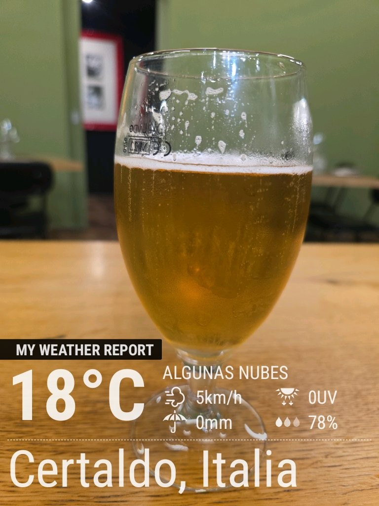 Krombacher Naturtrübes Landbier, Germany