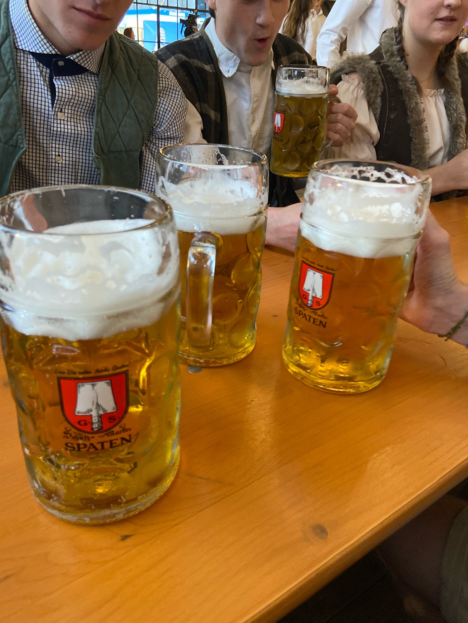 Spaten Münchner Hell, Spaten-Franziskaner-Löwenbräu Gruppe (AB InBev)