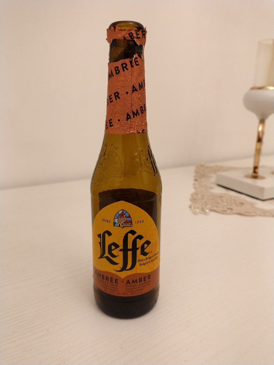 Leffe Ambrée / Amber, Belgium