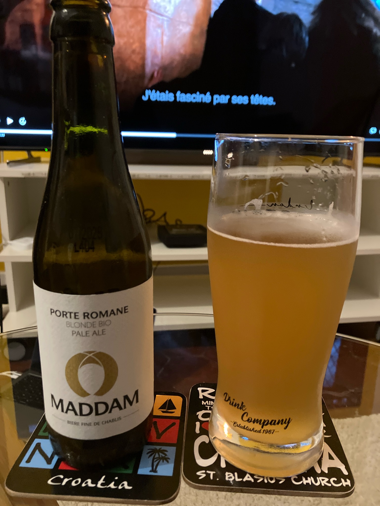 Porte Romane, Maddam - Bière Fine De Chablis
