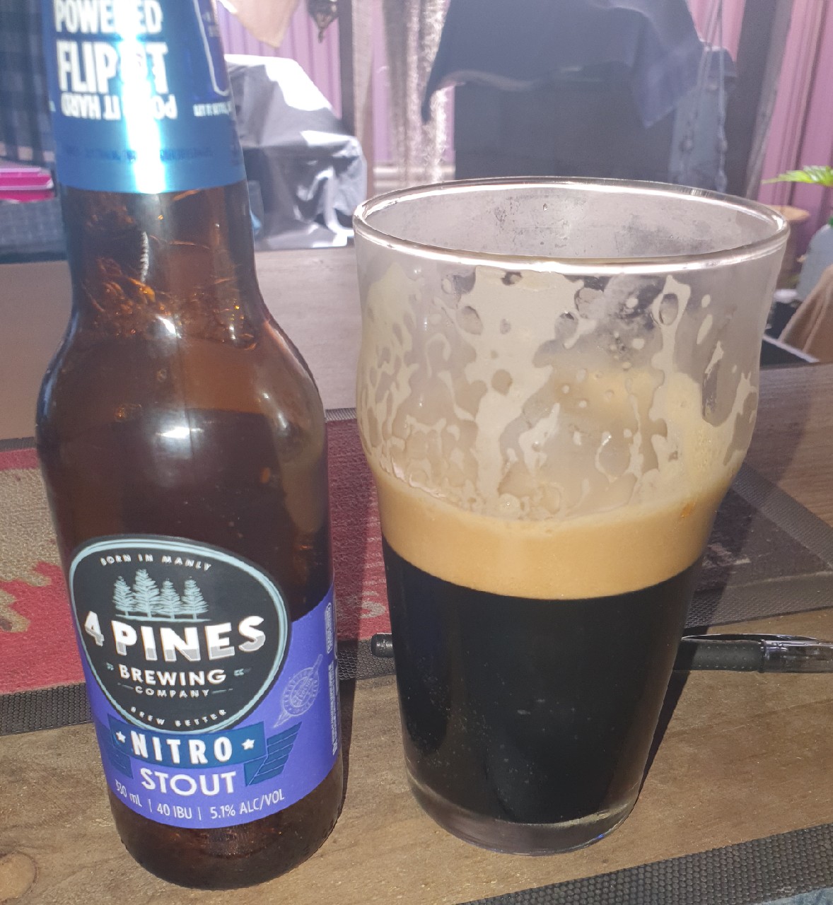 Nitro Stout, 4 Pines Brewing Company (AB InBev)