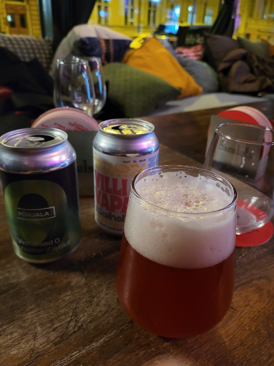 Villi & Vapaa Alkoholiton Raspberry Sour Ale, Fiskarsin Panimo