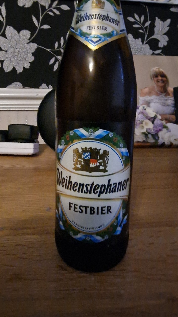 Weihenstephaner Festbier, Bayerische Staatsbrauerei Weihenstephan