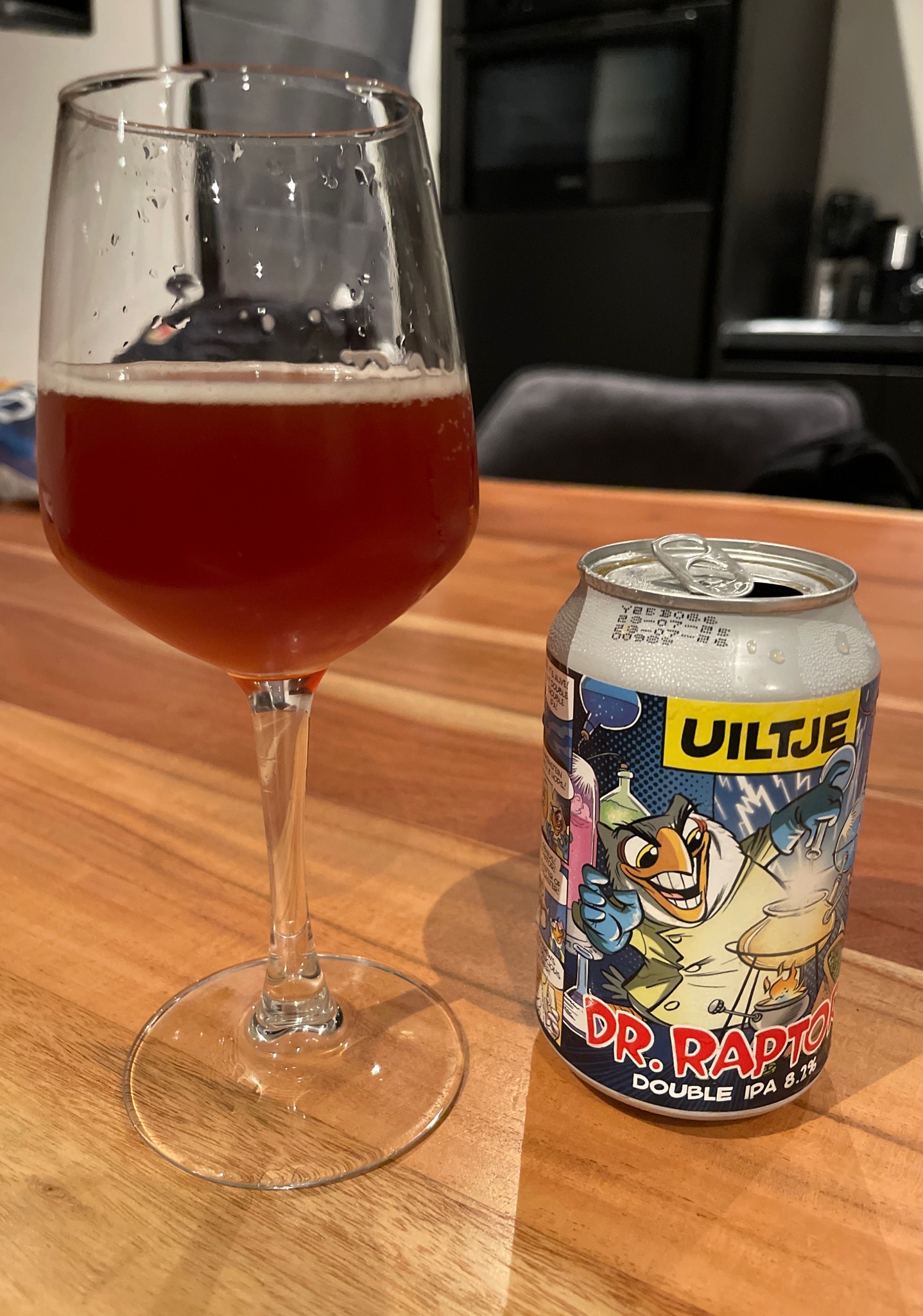 Dr. Raptor 8.2%, Netherlands