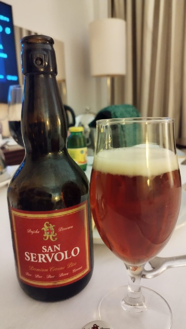 San Servolo Premium Crveno, Croatia