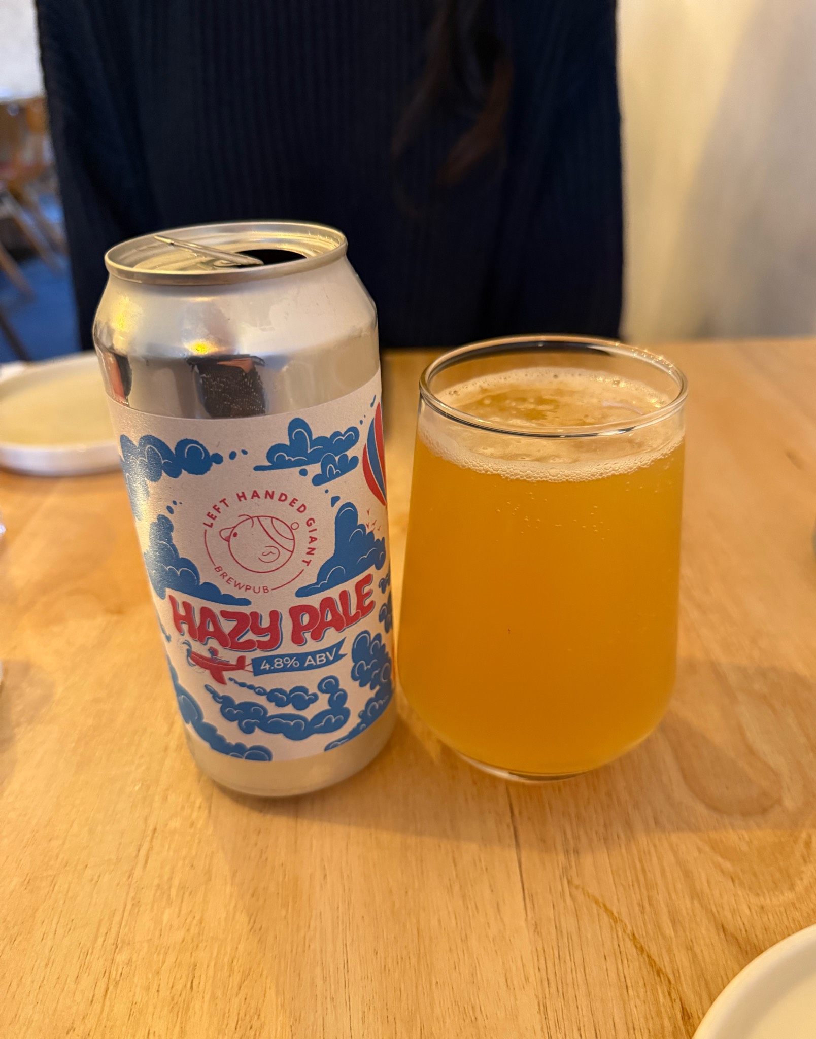 hazy pale, Left Handed Giant Brewing