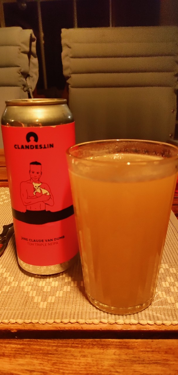 Jean-Claude Van Dumb, Clandestin Beer