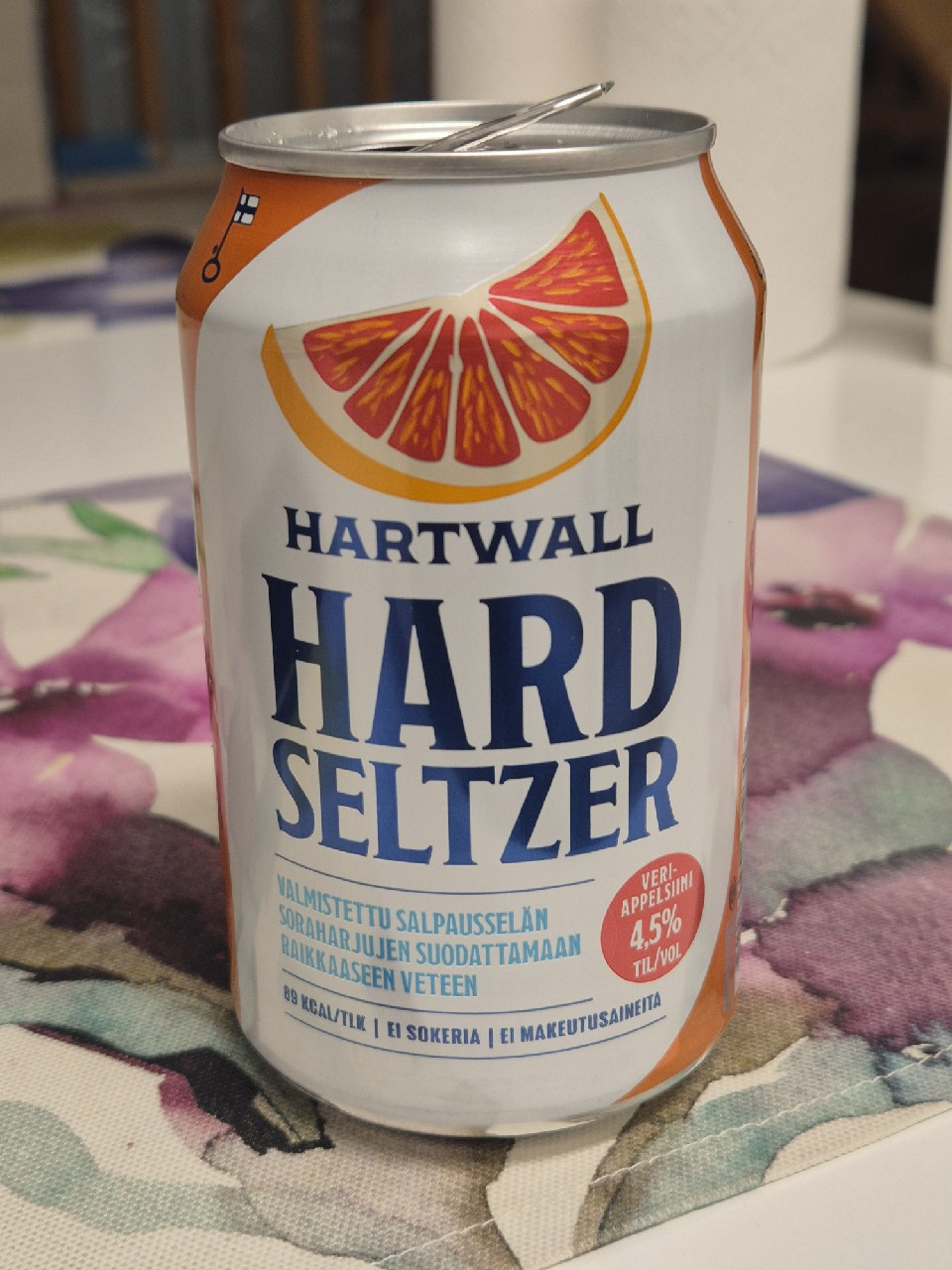 Hartwall Hard Seltzer Veriappelsiini, Finland
