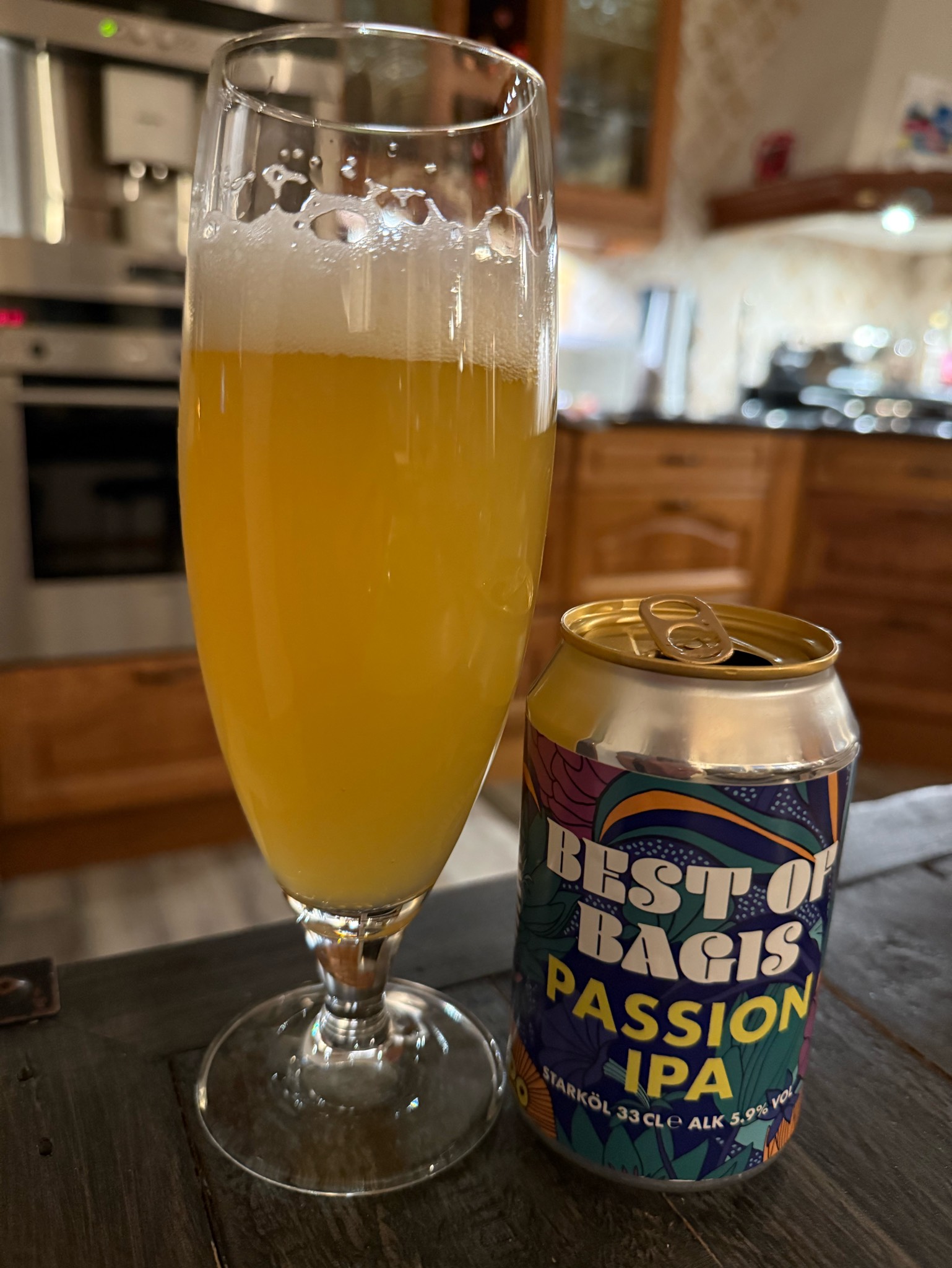 Best of bagis, Sweden