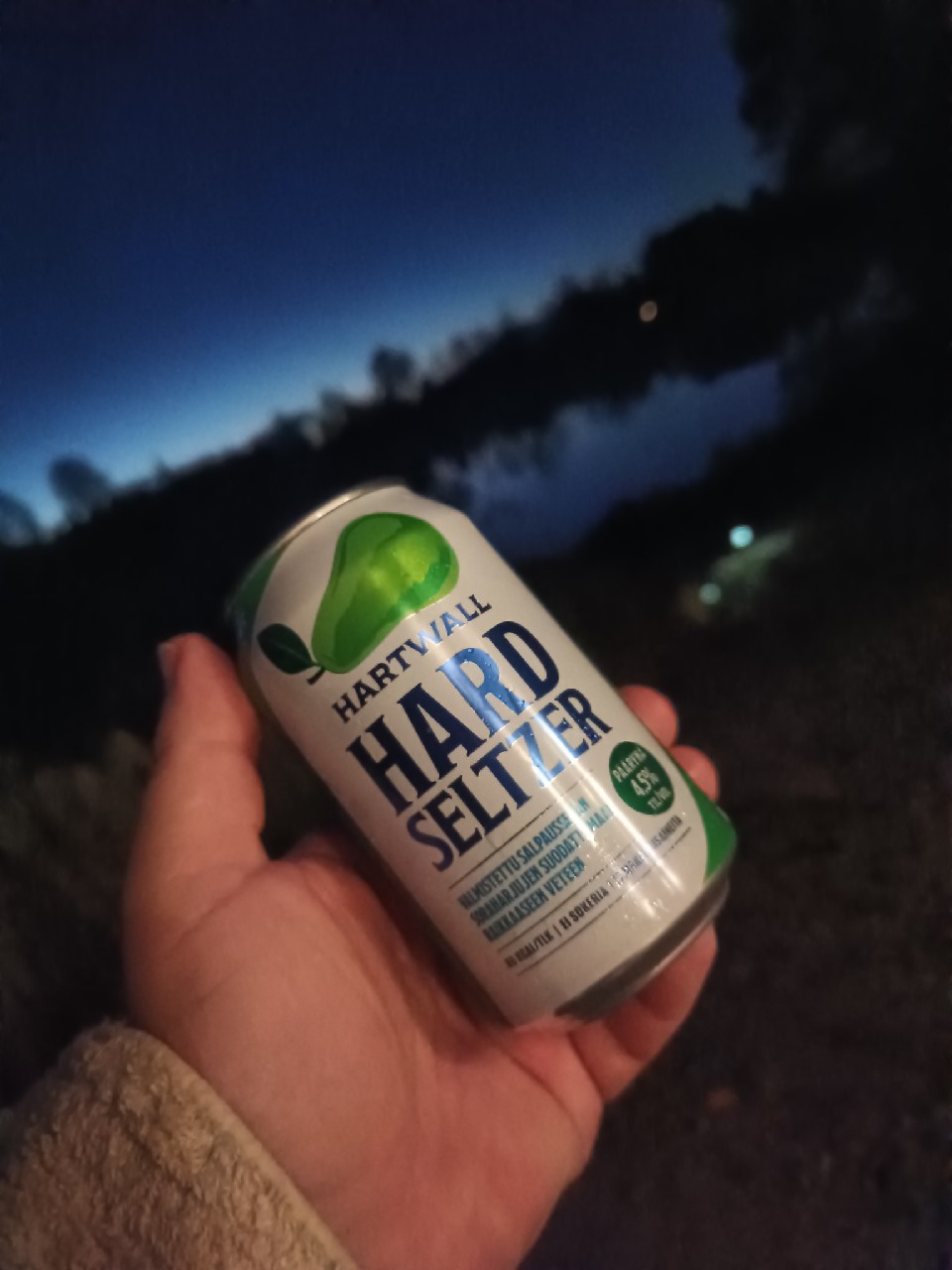 Hartwall Hard Seltzer päärynä, Finland