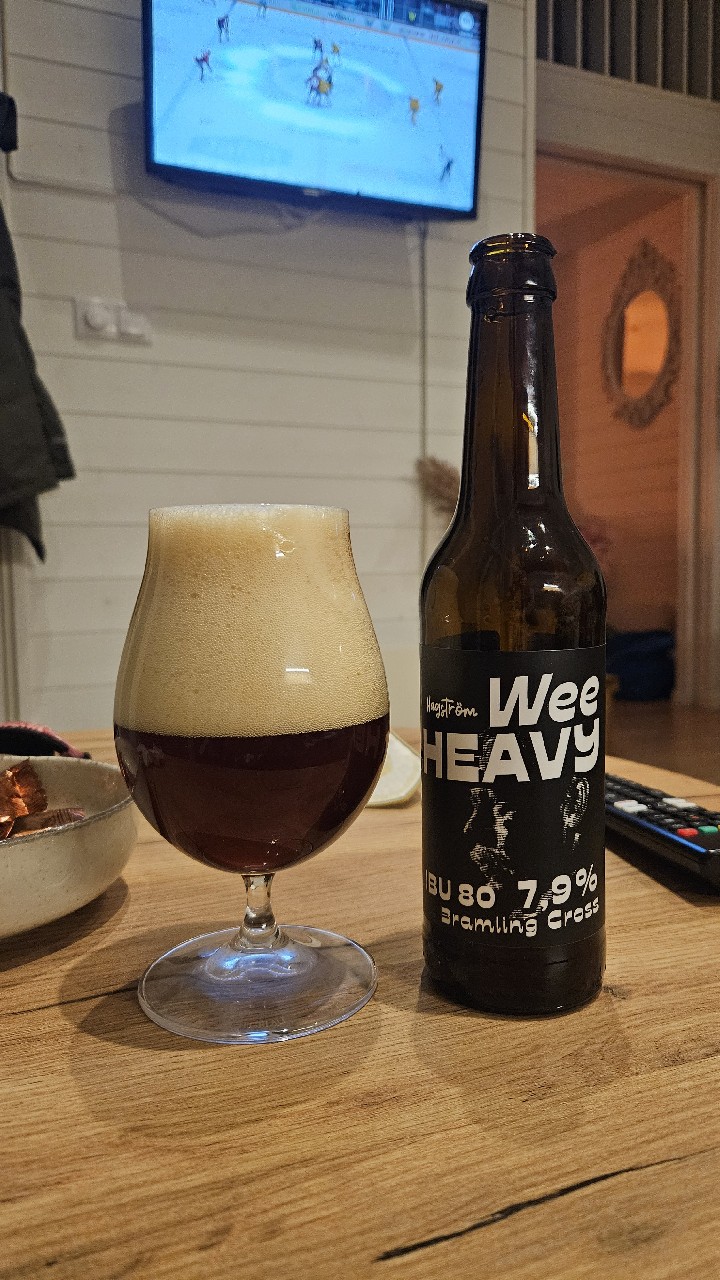 Hagström Wee Heavy, Finland