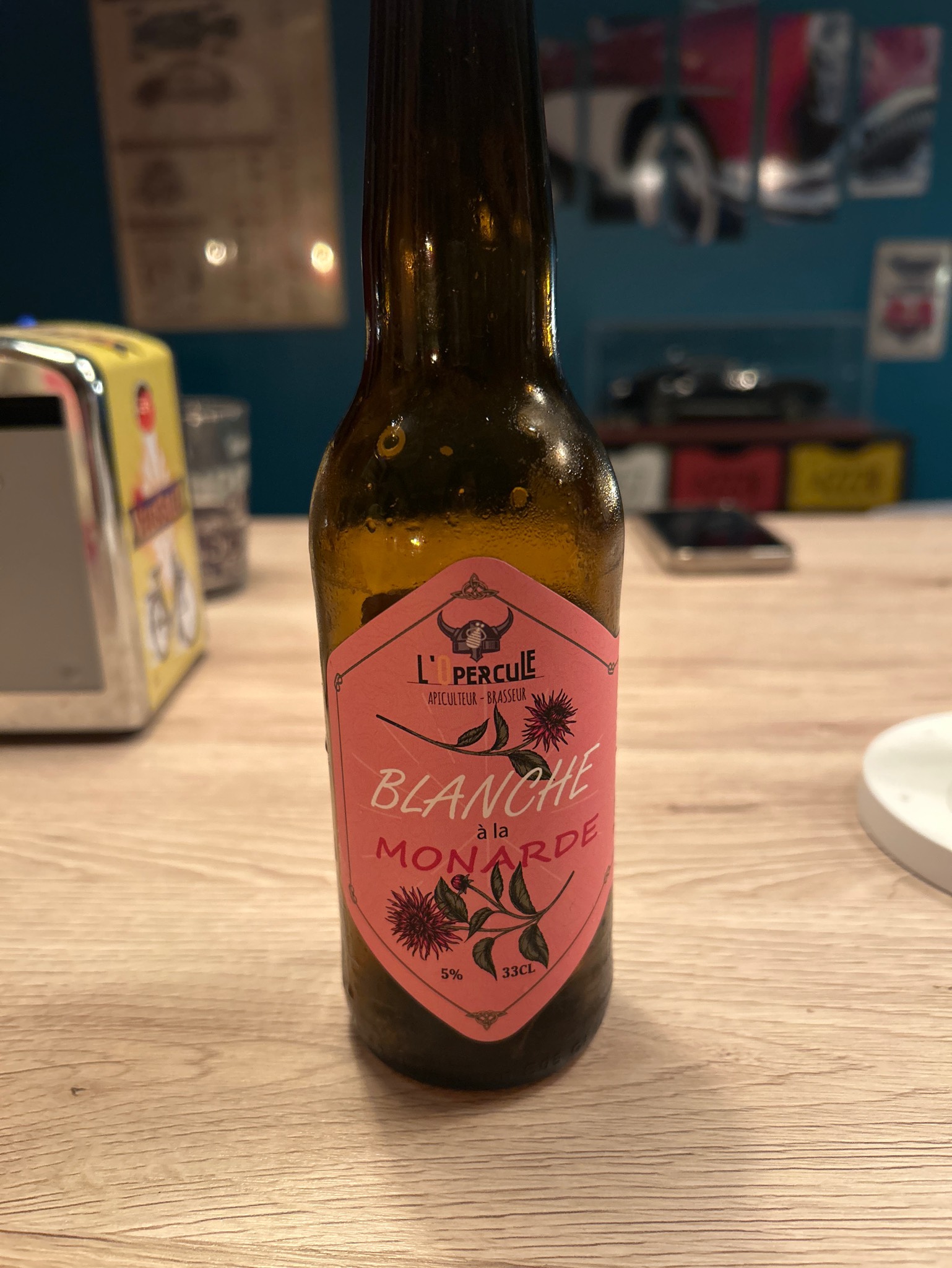 Blanche À La Monarde, Brasserie L'Opercule