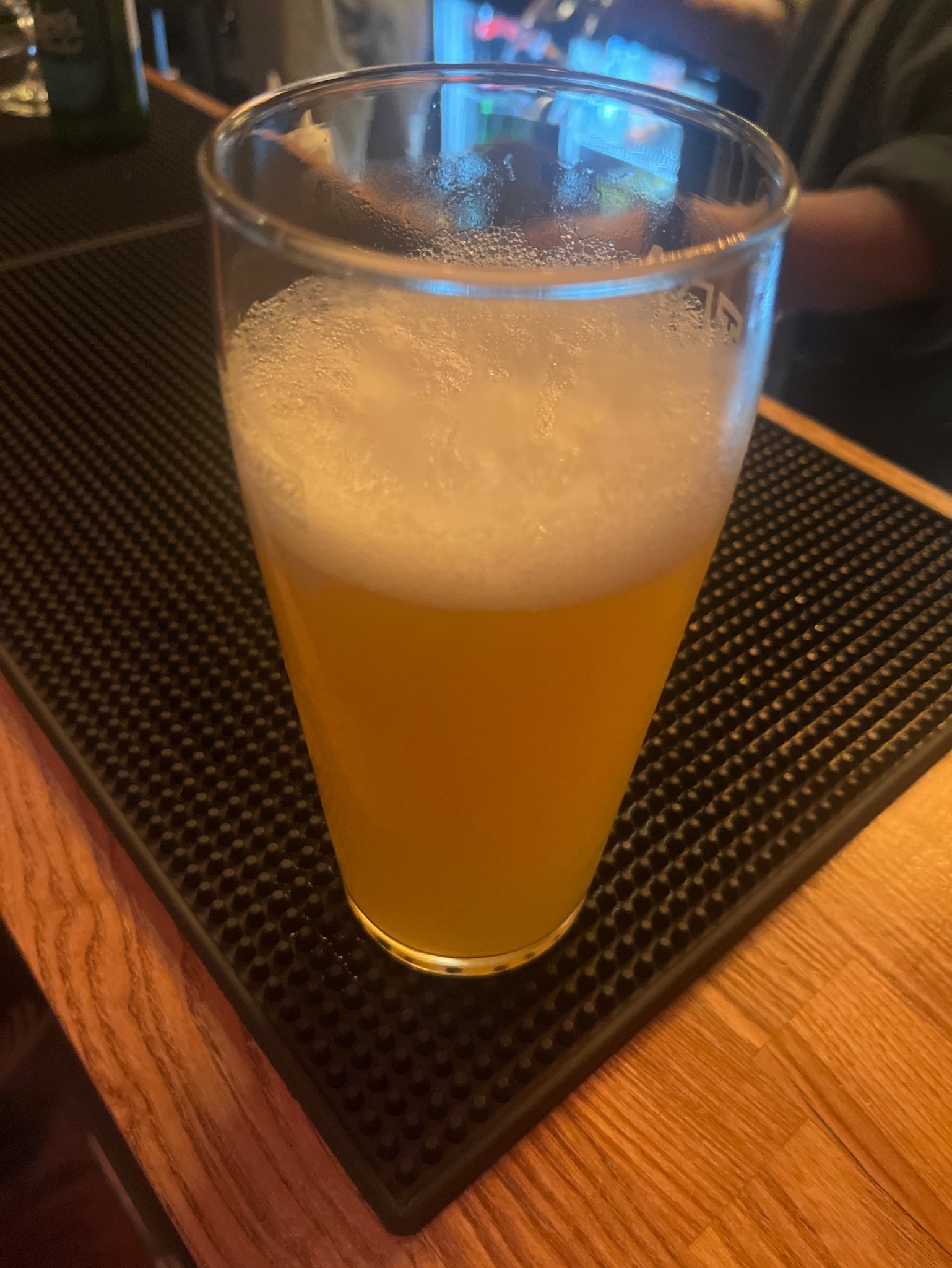 pale horizon, Silent Brew Co