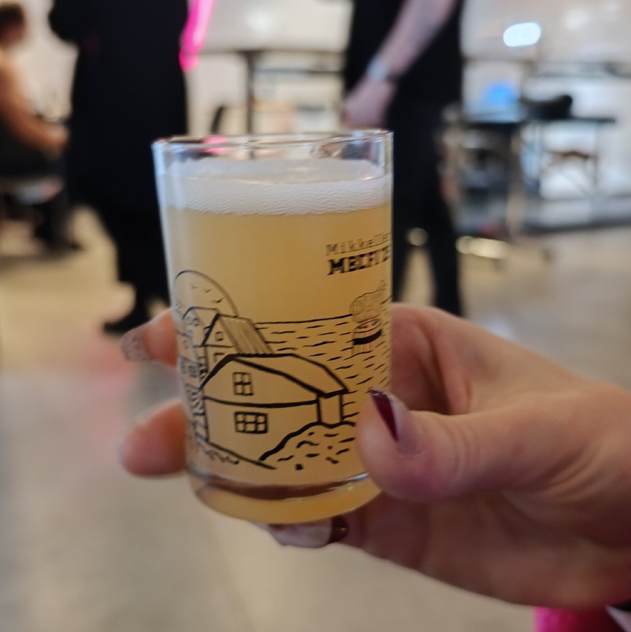 Batfish new and improved, Sweden