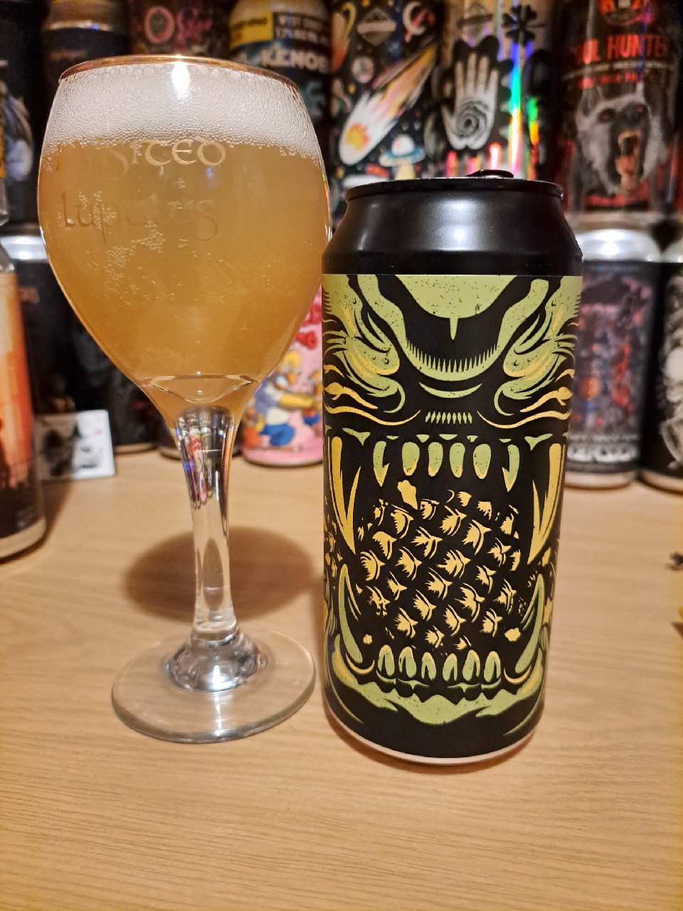 Pineapple Crush, Greece