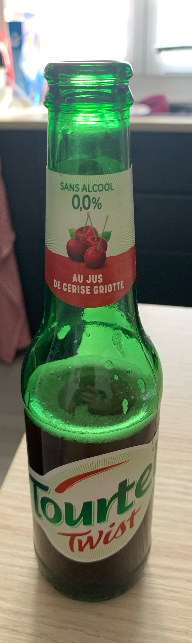 Tourtel Twist Cerise Griotte, France