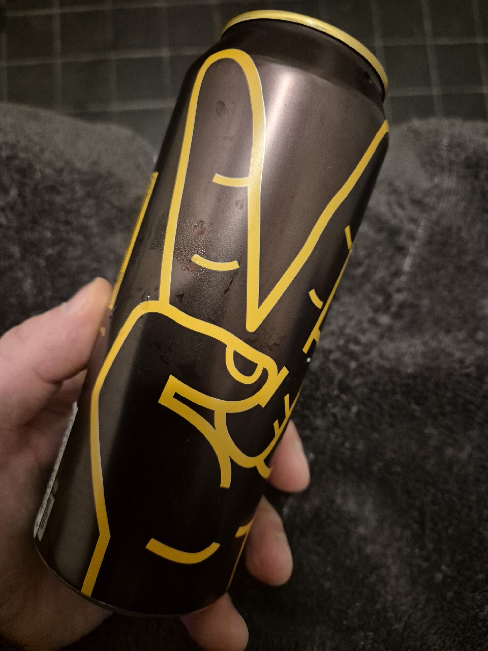 Meidän Veikko Käy Vähän Hitaalla, Finland