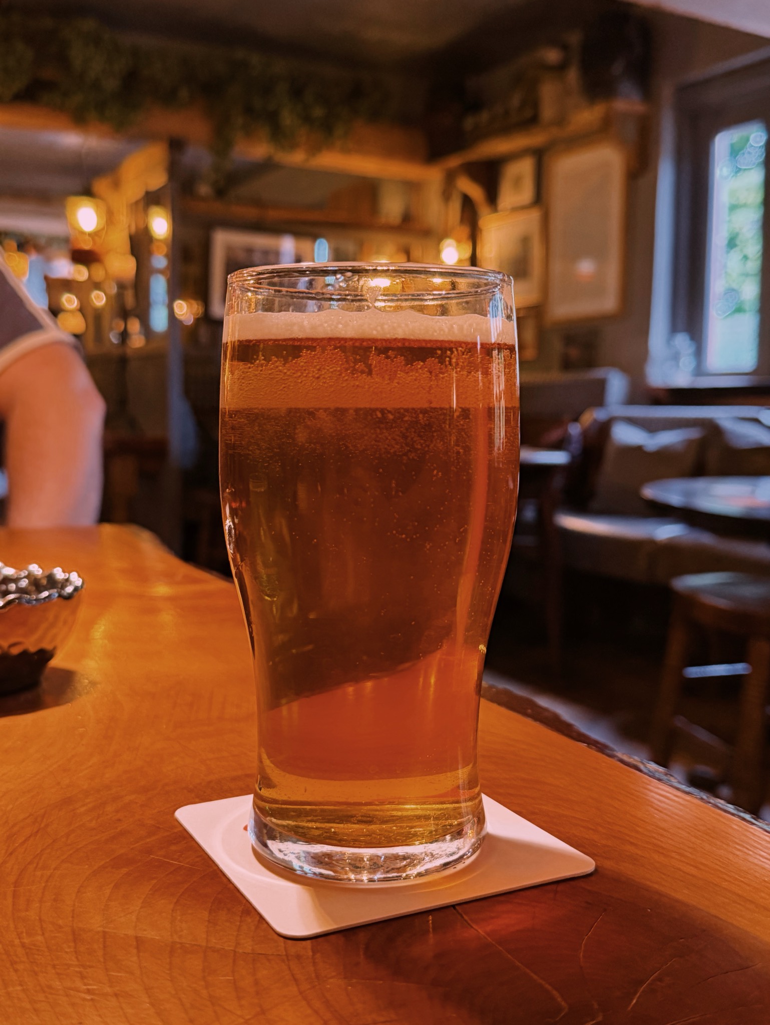 Fine Light Ale, England