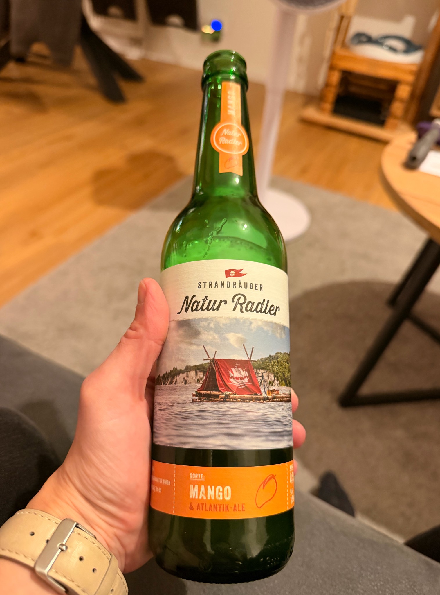 Strandräuber Natur-Radler Mango & Atlantik-Ale, Störtebeker Braumanufaktur