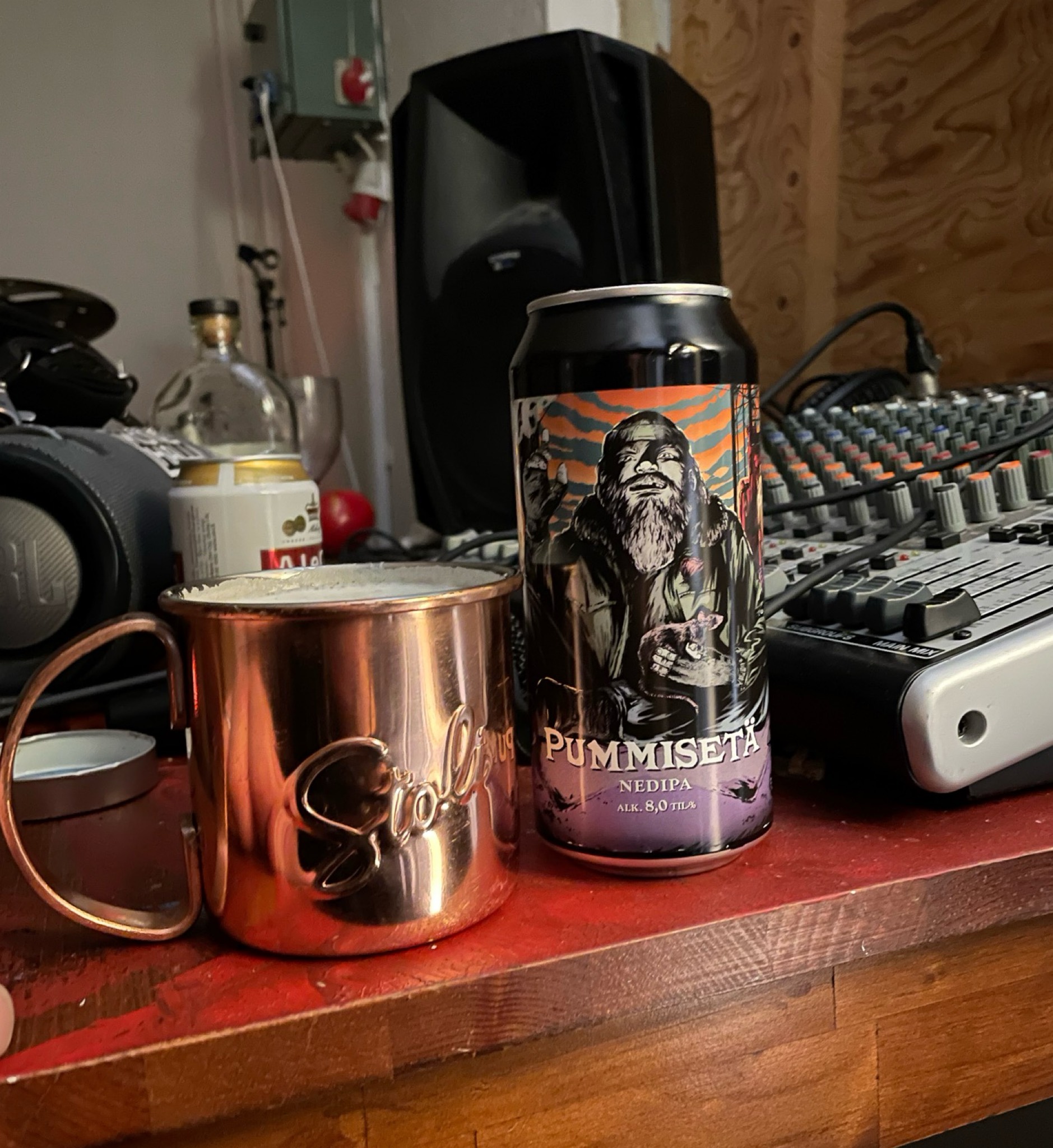 Pummisetä (2021), Finland