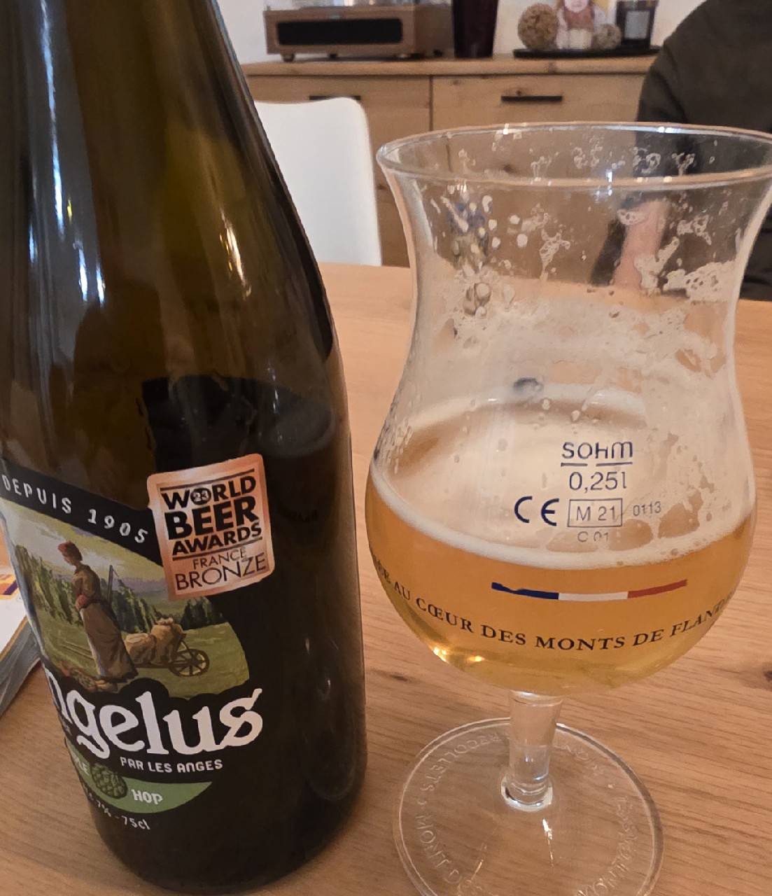 L'Angelus Triple Hop, France